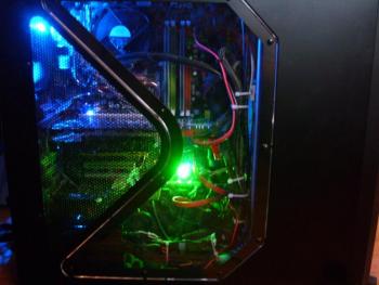Intel-Core 2 Quad Q9300 2,5-GHz (0)