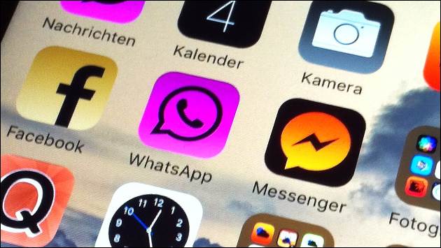 Trick: WhatsApp Logo in pink!